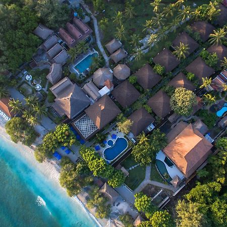 Villa Grasia Gili Trawangan Exterior photo