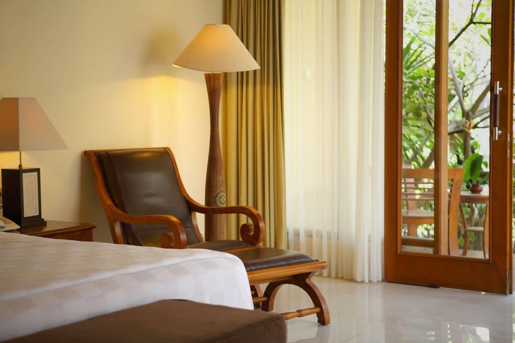 Villa Grasia Gili Trawangan Exterior photo